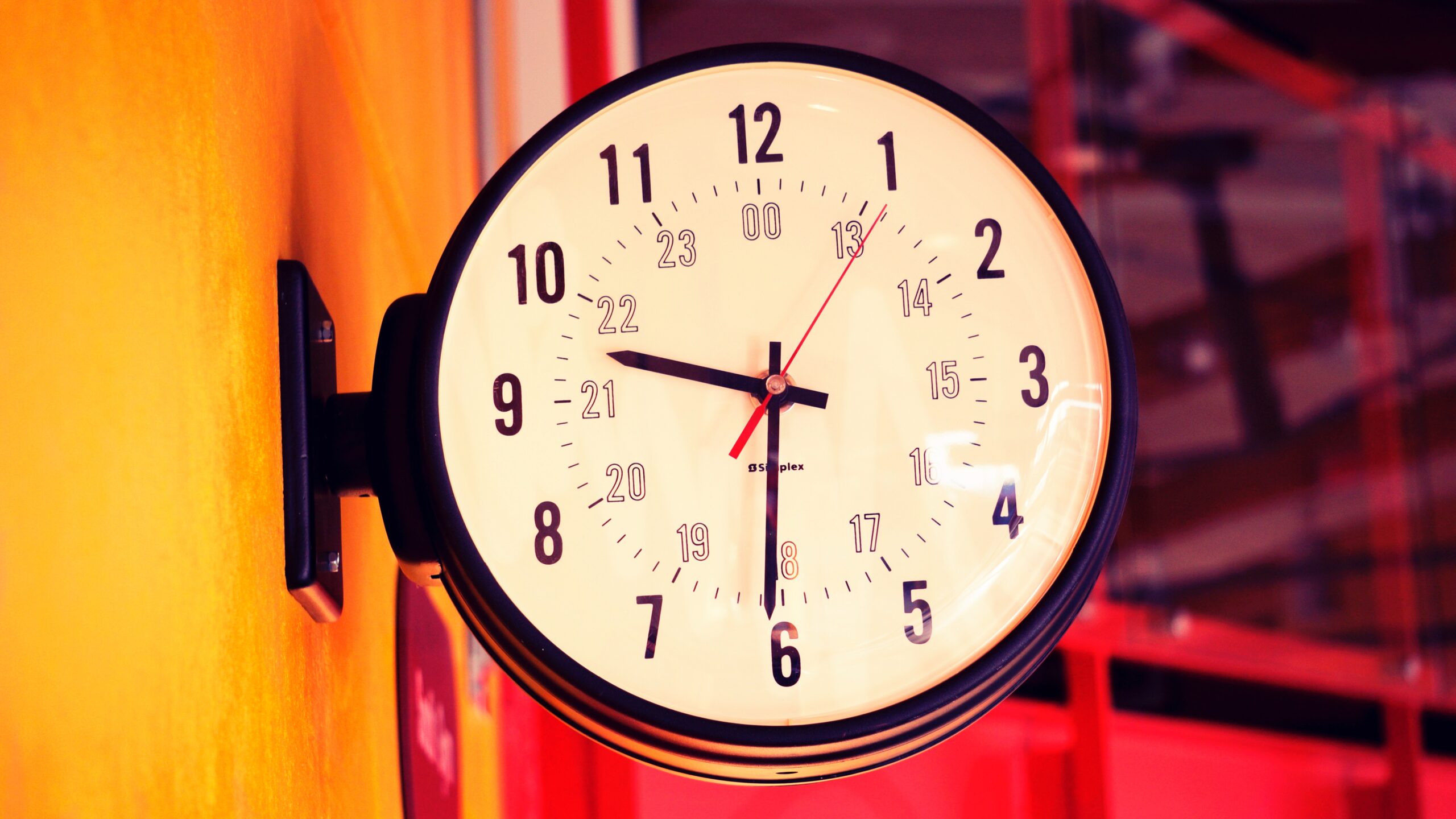 You are currently viewing How to deal with daylight savings