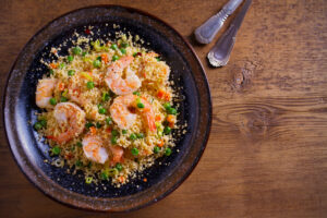 Read more about the article Shrimp Fried Cauliflower Rice (Plant-Based)